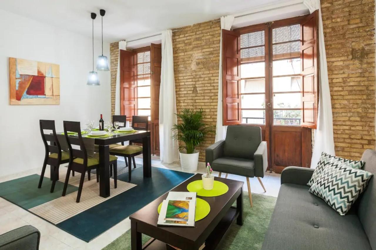 Apartamento Spacious, Bright Next To The Old Town